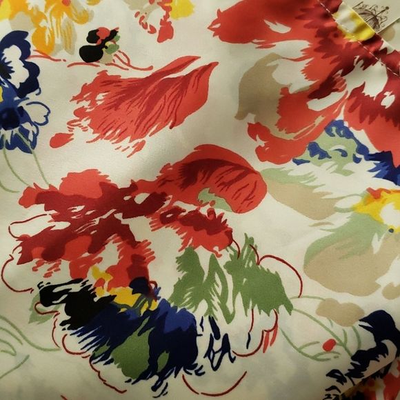 FRANCESCA'S COLLECTION floral blouse - Picture 5 of 8